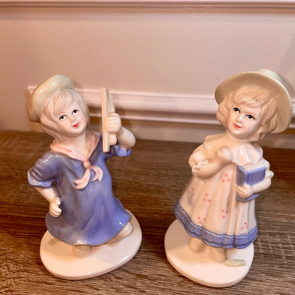 Vintage Porcelain 6”Figurines Blue & White Boy & Girl Students Pink Details.(#20